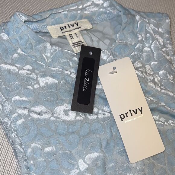 NWT light blue sexy bodysuit - Picture 3 of 4